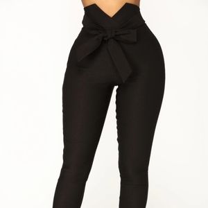 Fashion nova knot your girl pants